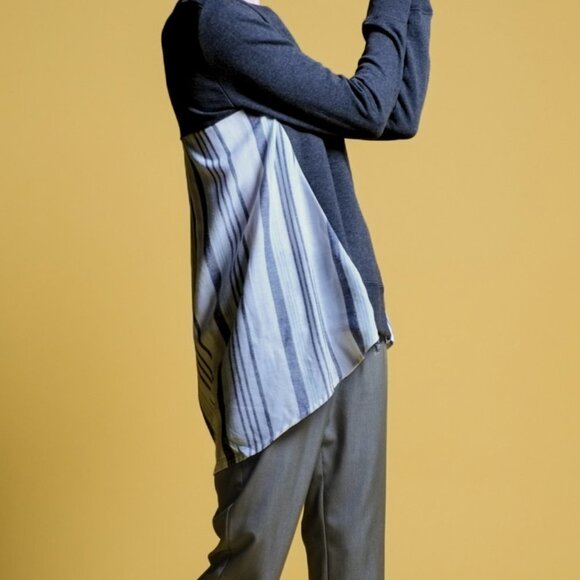 𝅺preloved TORONTO Hilton Sweatshirt NWT - Picture 6 of 14